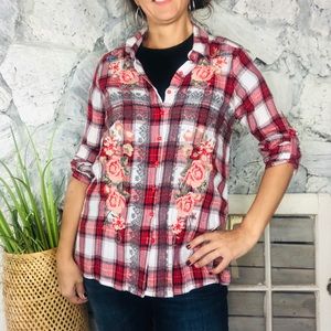 Boutique Farm Western Red Plaid Embroidered Sz M